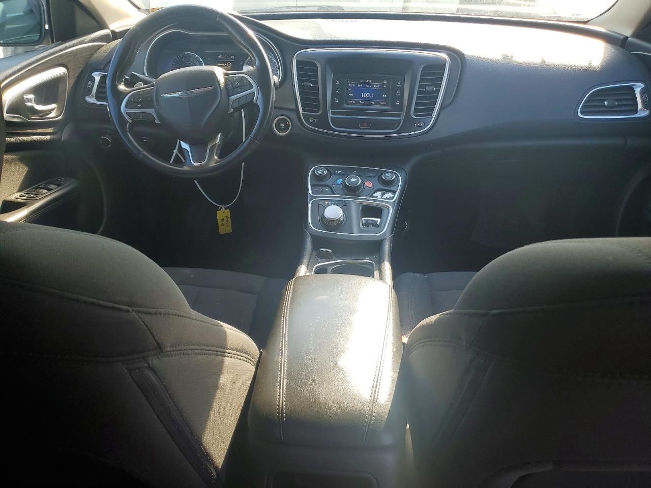 2016 CHRYSLER 200 LIMITED photo 17
