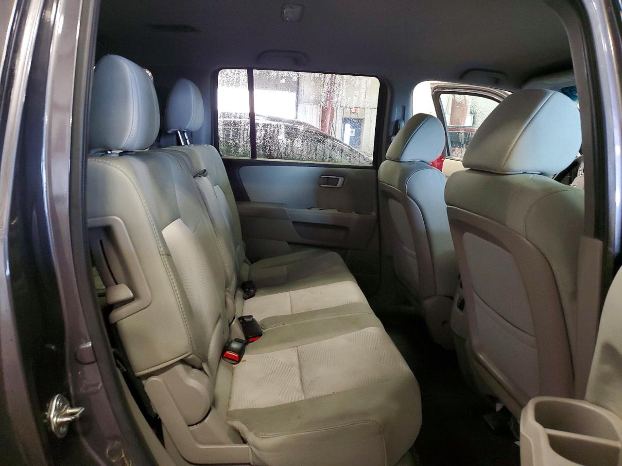 2015 HONDA PILOT LX photo 31
