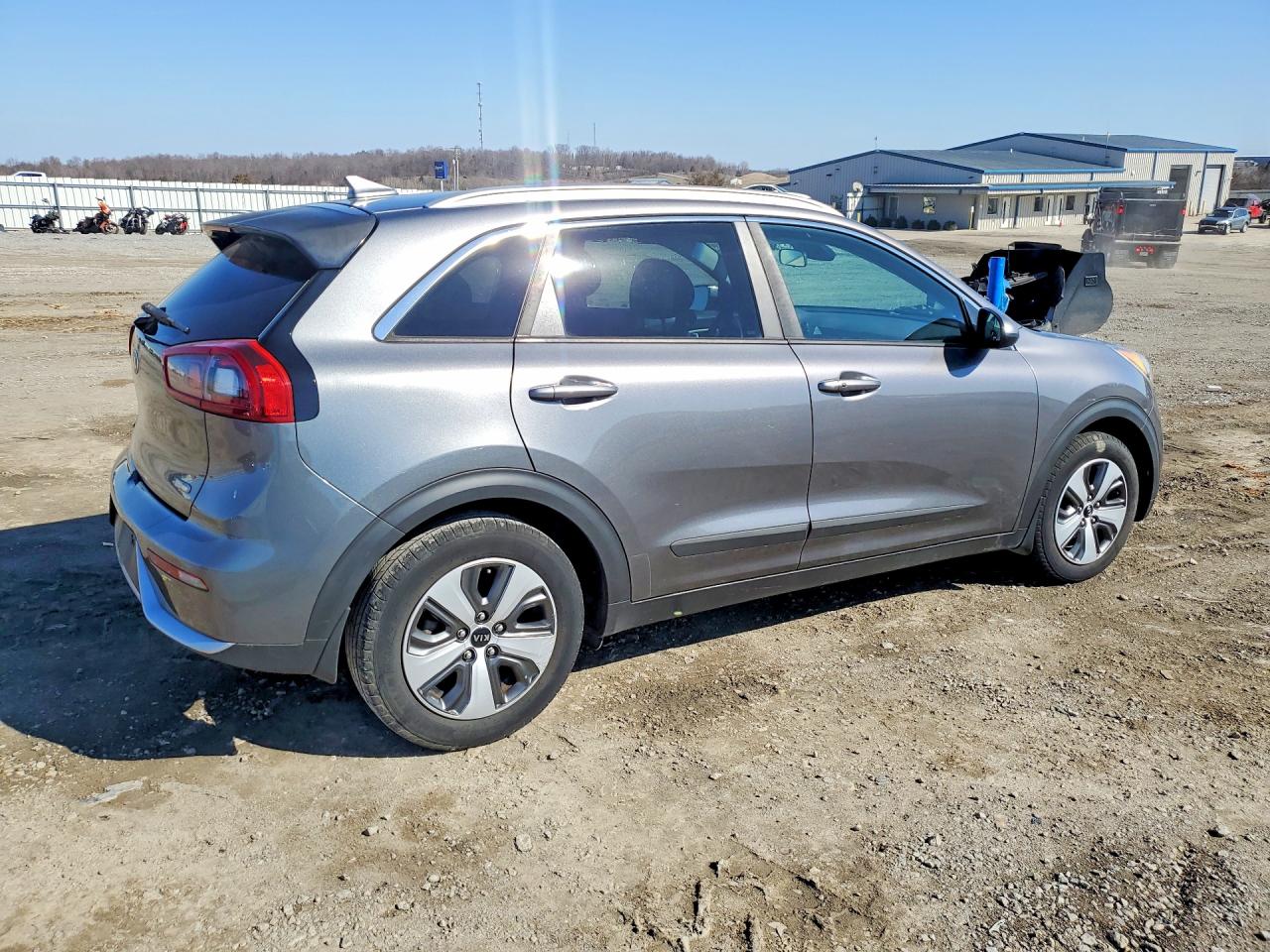 2018 KIA NIRO photo 5