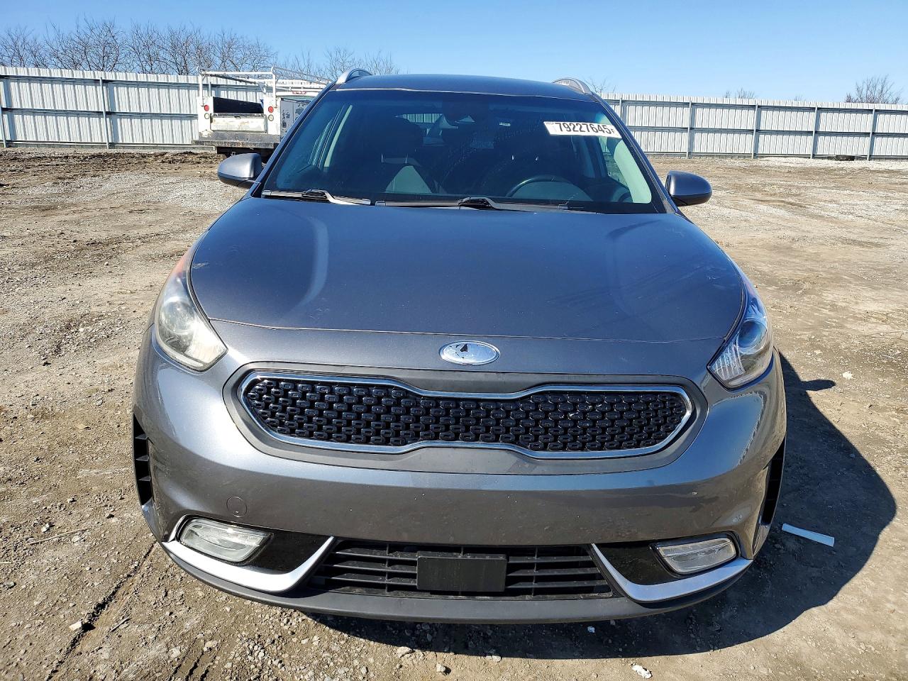 2018 KIA NIRO photo 9