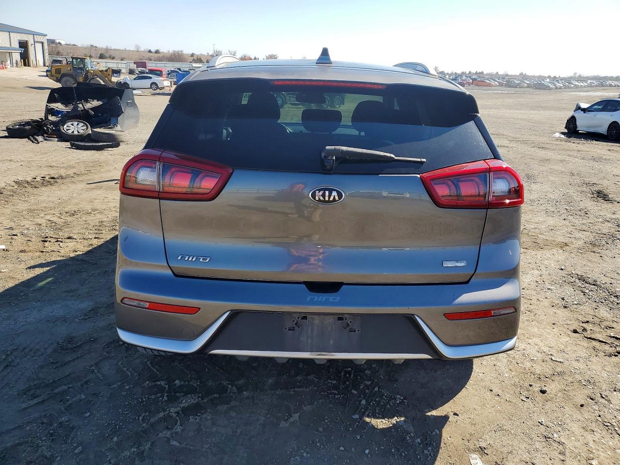 2018 KIA NIRO photo 11
