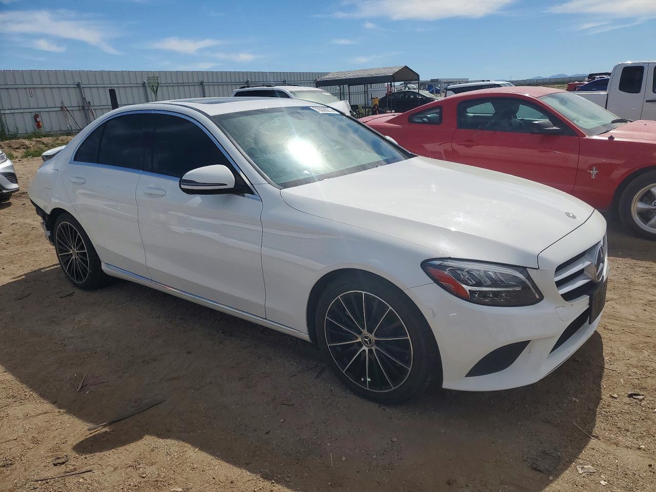 2019 MERCEDES-BENZ C 300 photo 4
