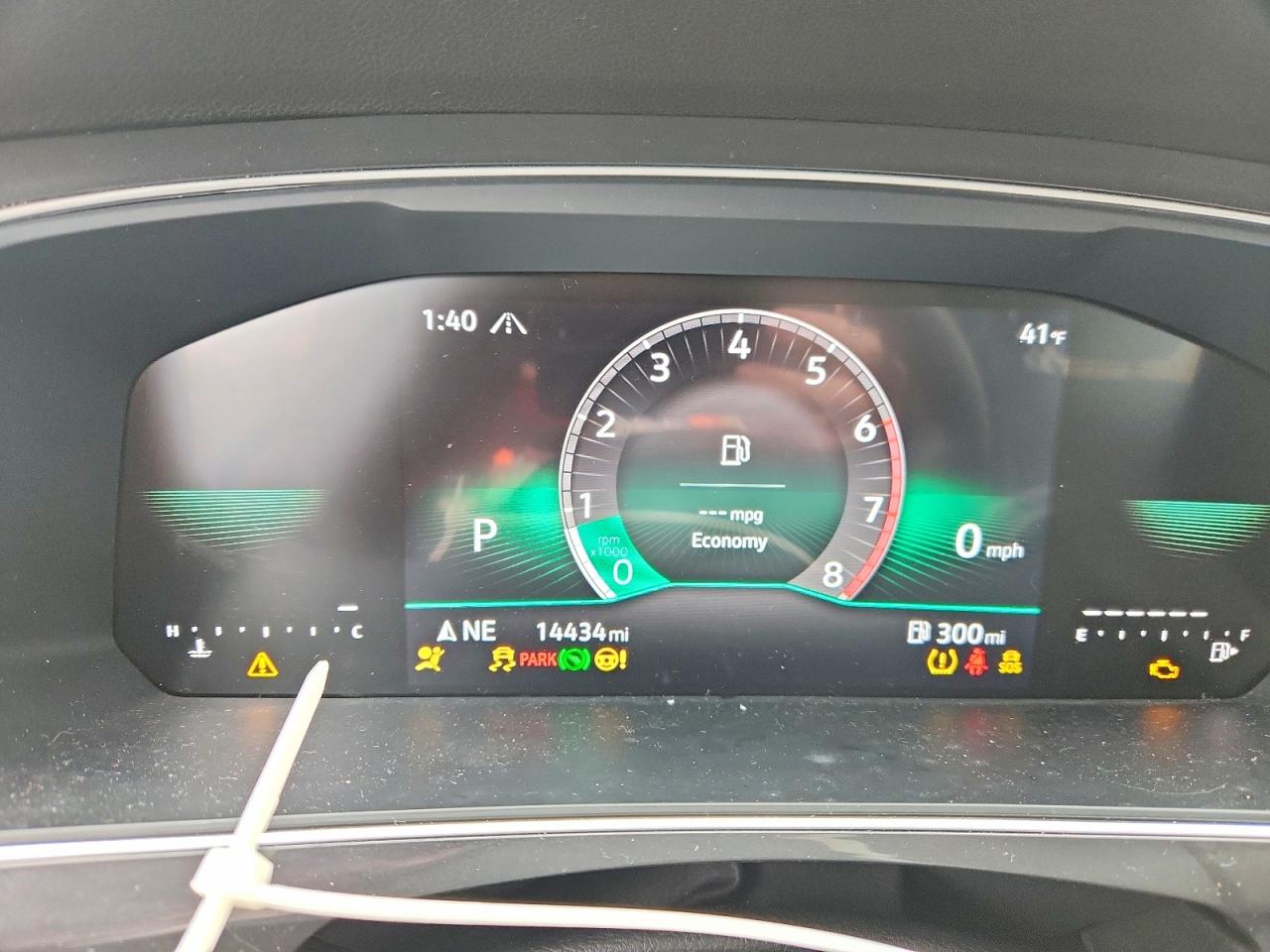 2024 VOLKSWAGEN TIGUAN WOLFSBURG photo 25