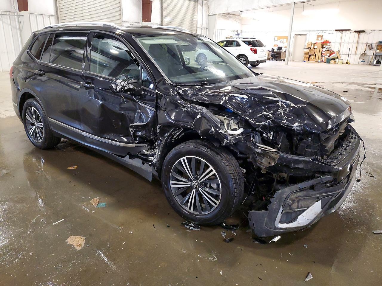 2024 VOLKSWAGEN TIGUAN WOLFSBURG photo 10