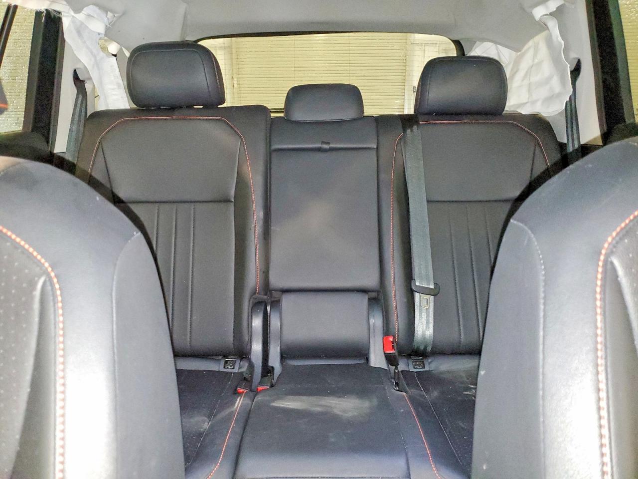 2024 VOLKSWAGEN TIGUAN WOLFSBURG photo 28