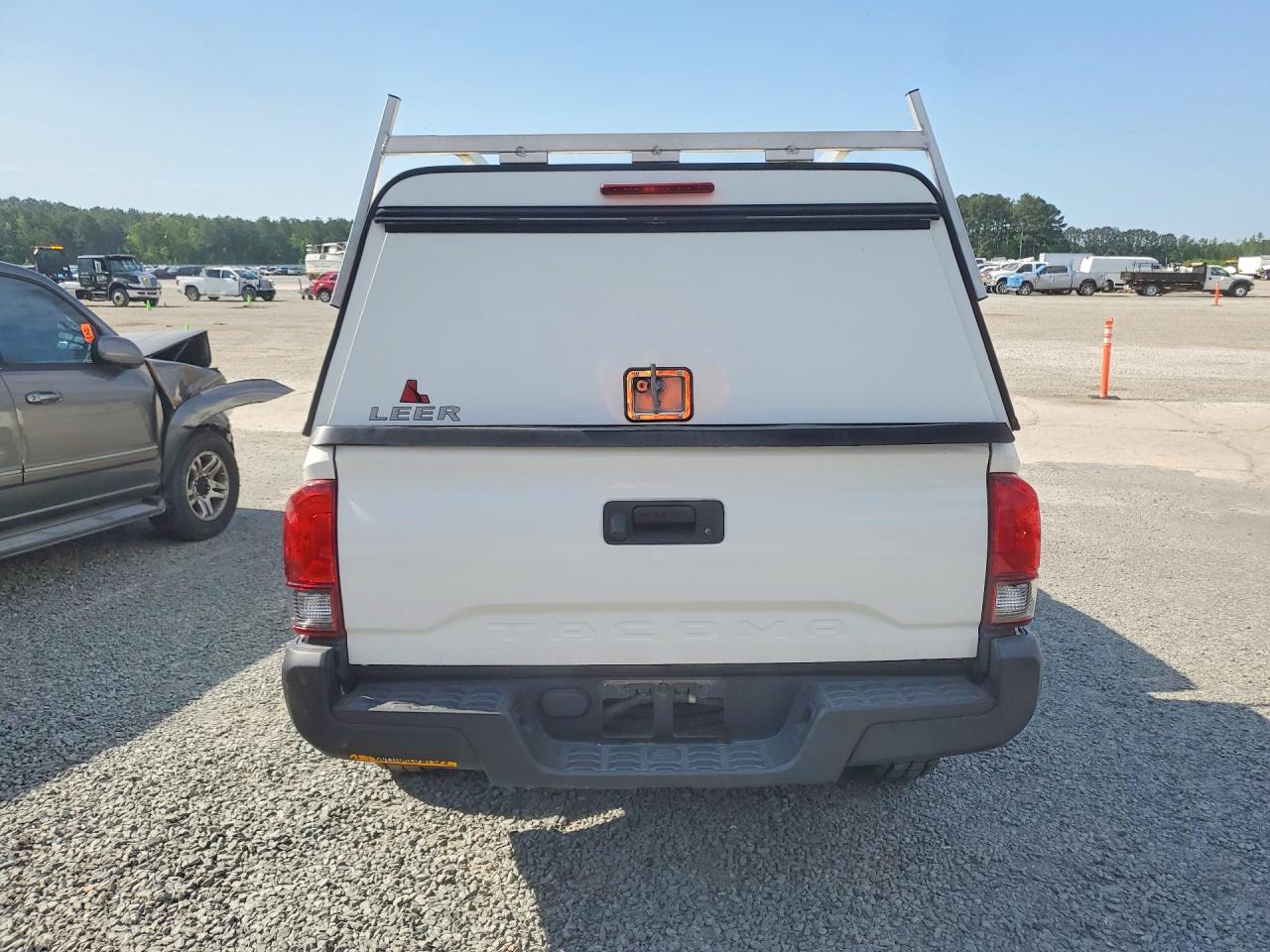 2021 TOYOTA TACOMA SR photo 16
