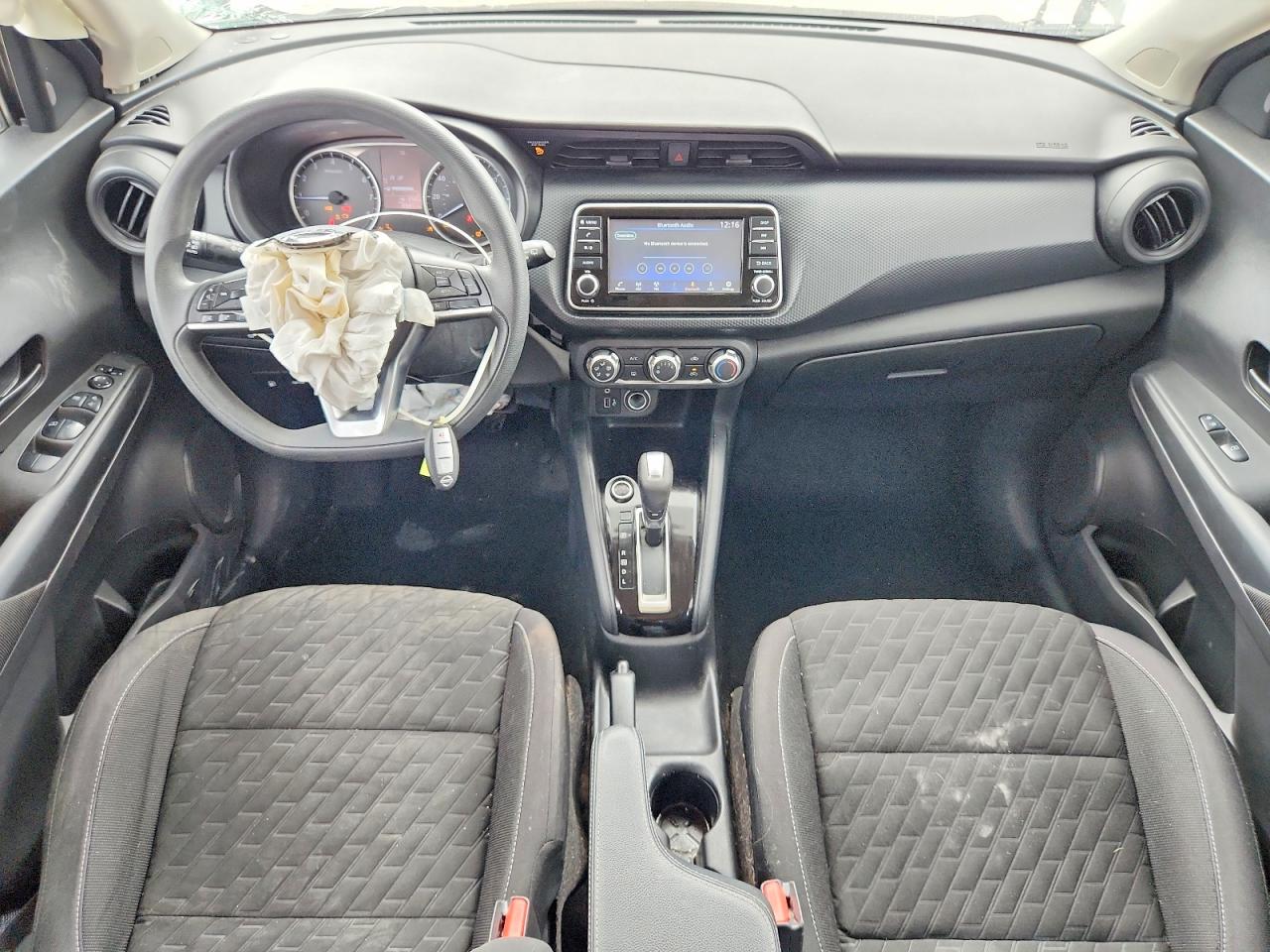 2021 NISSAN KICKS S photo 22
