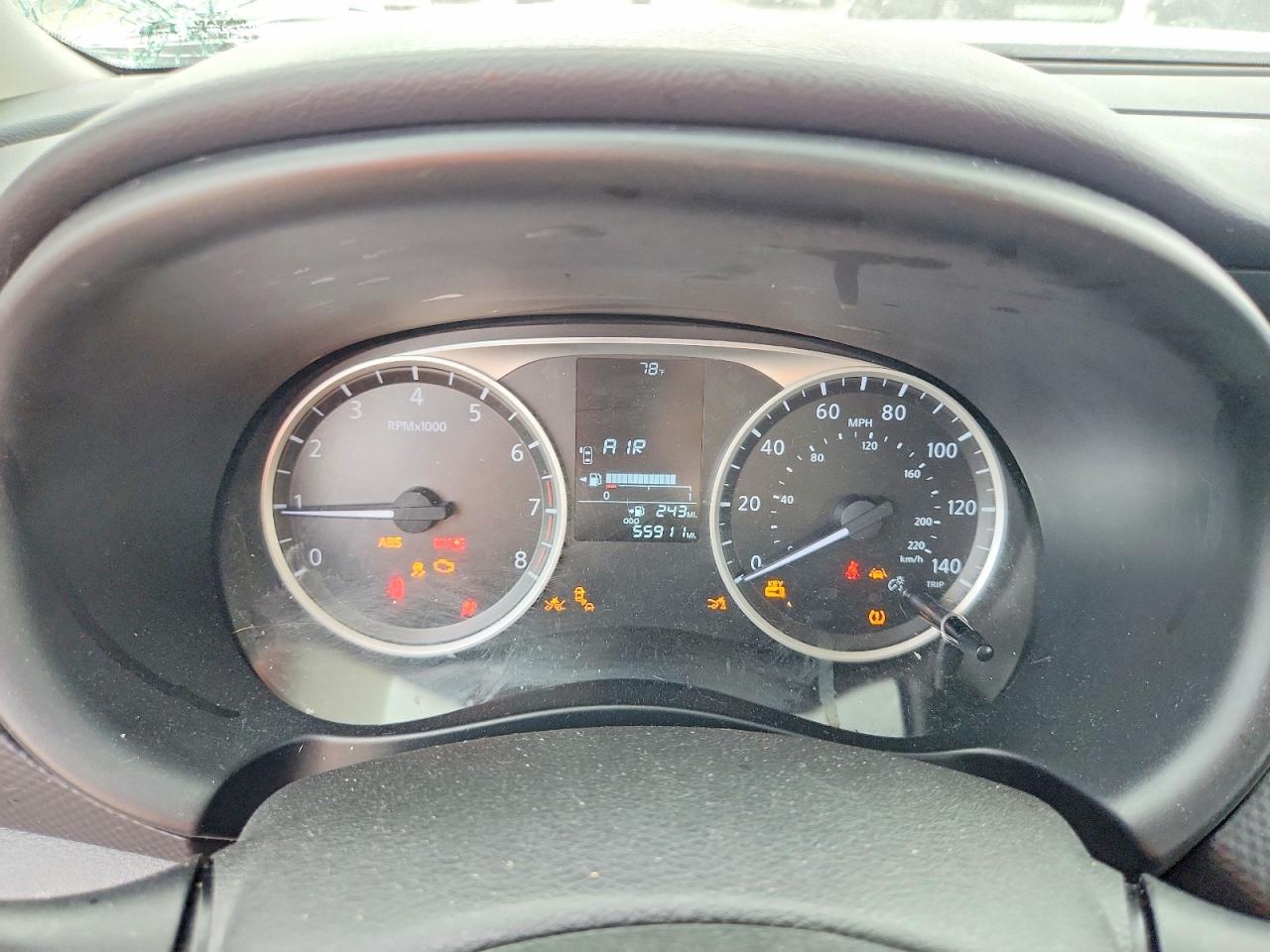 2021 NISSAN KICKS S photo 25