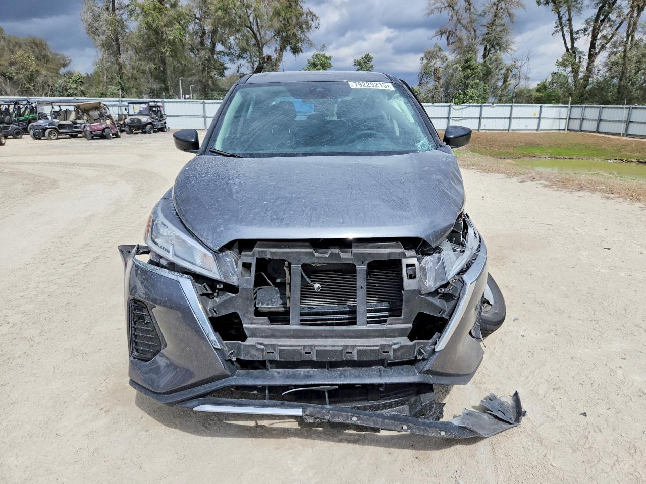 2021 NISSAN KICKS S photo 13