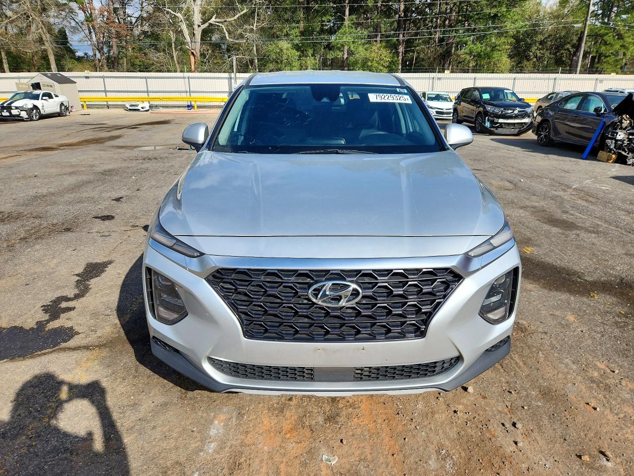2019 HYUNDAI SANTA FE SE 2.4L photo 9
