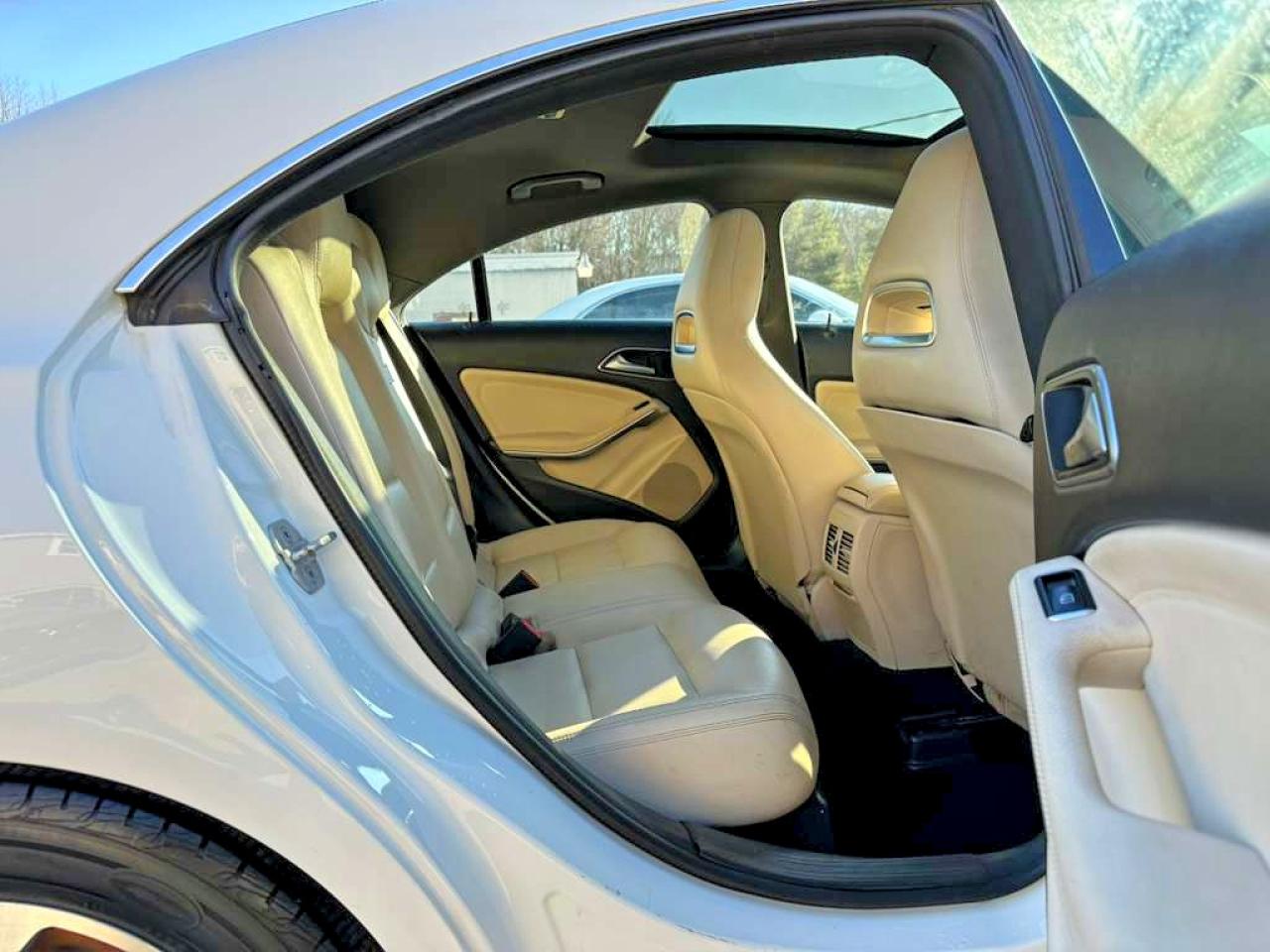 2018 MERCEDES-BENZ CLA 250 4MATIC photo 5