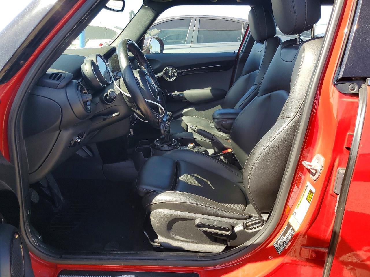 2017 MINI COOPER S photo 7