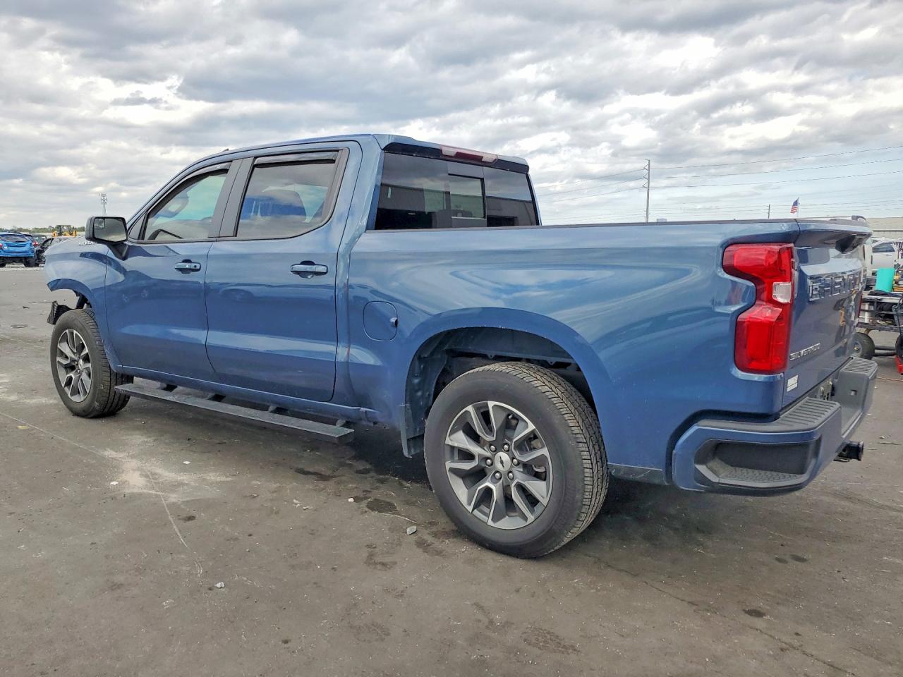 2024 CHEVROLET SILVERADO C1500 RST photo 4