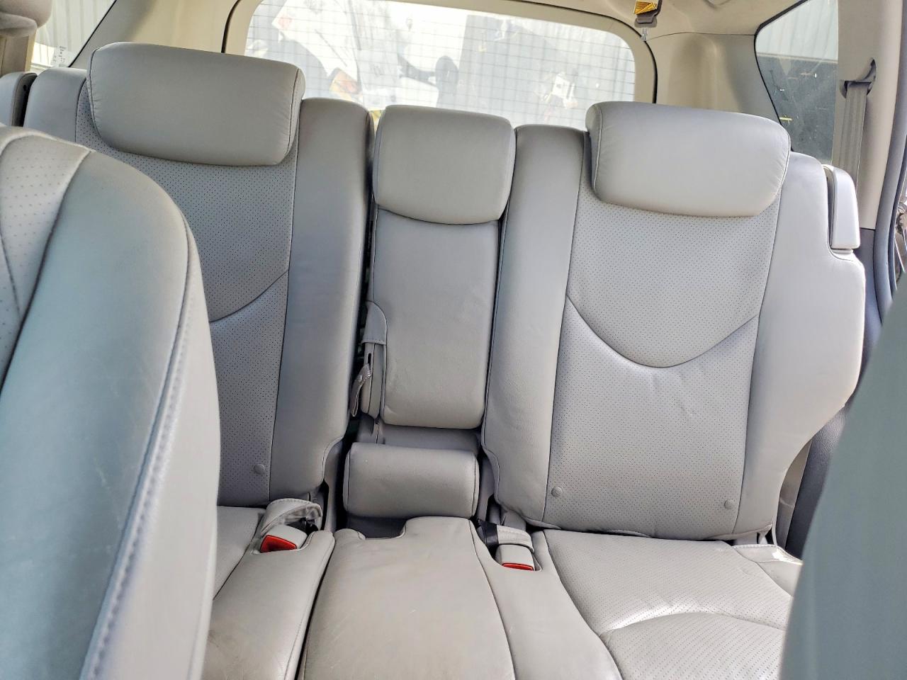 2010 TOYOTA RAV4 LIMITED photo 19