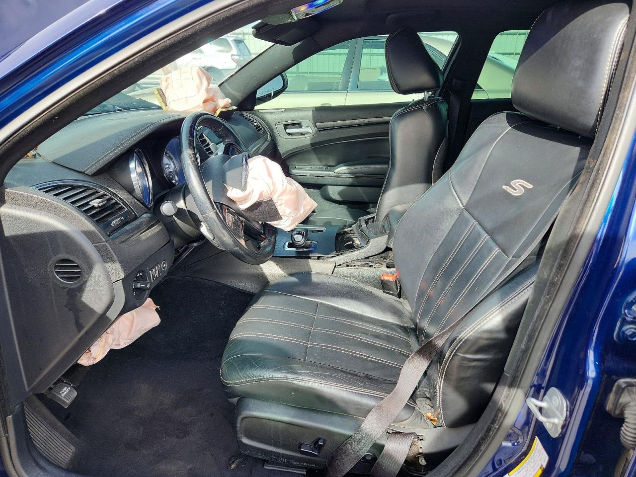 2014 CHRYSLER 300 S photo 13