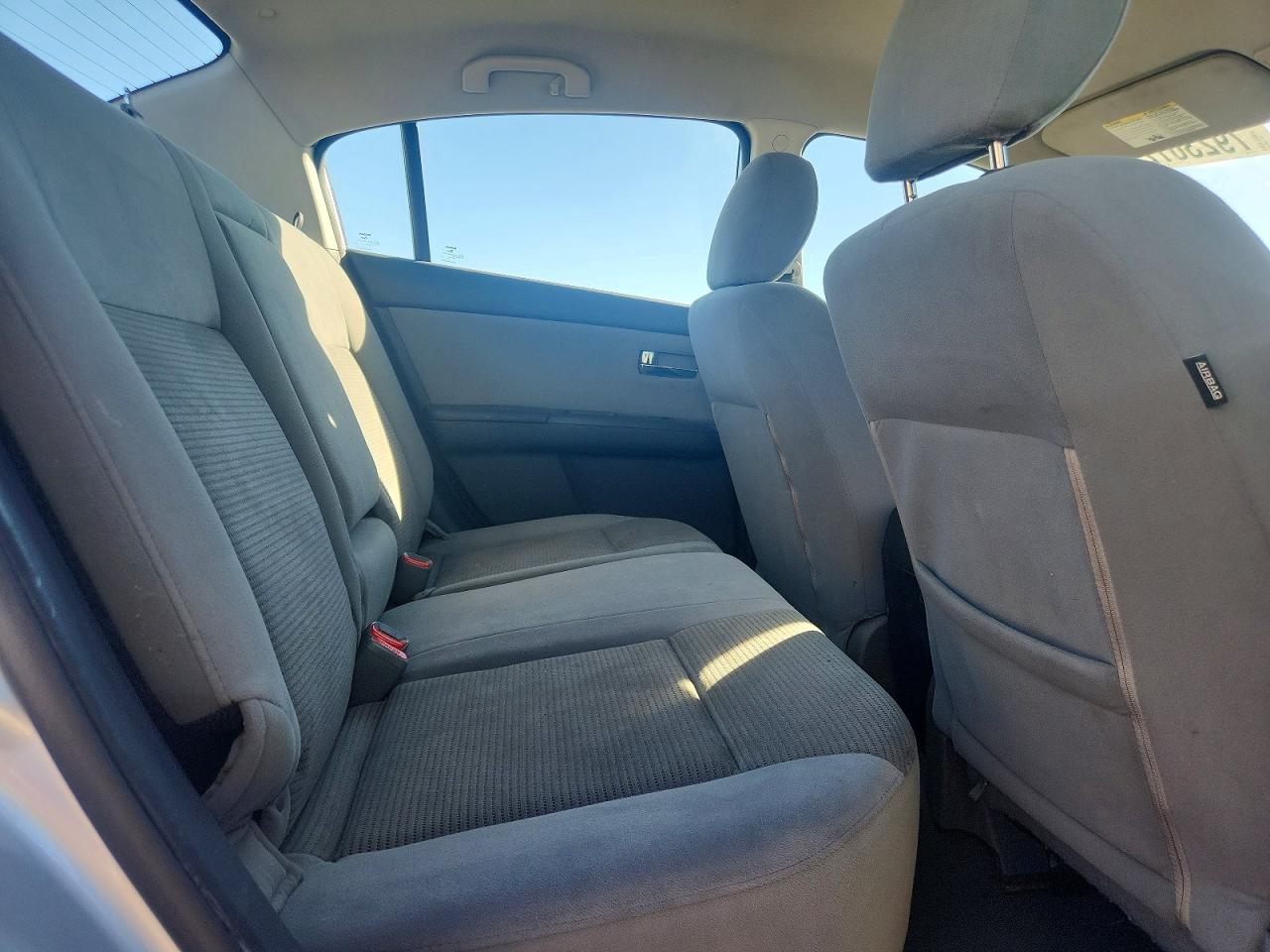 2012 NISSAN SENTRA 2.0 photo 10
