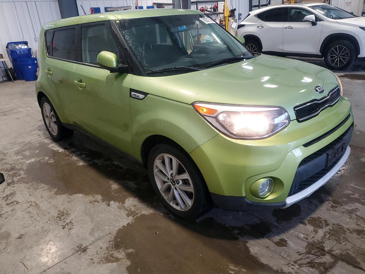 2017 KIA SOUL + photo 7