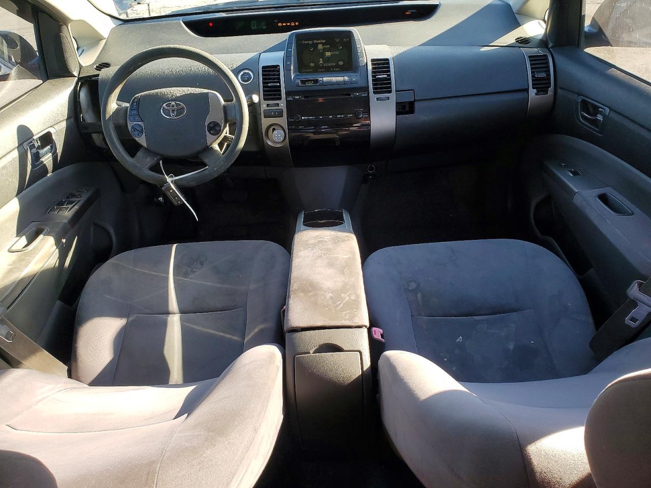 2007 TOYOTA PRIUS BASE photo 8