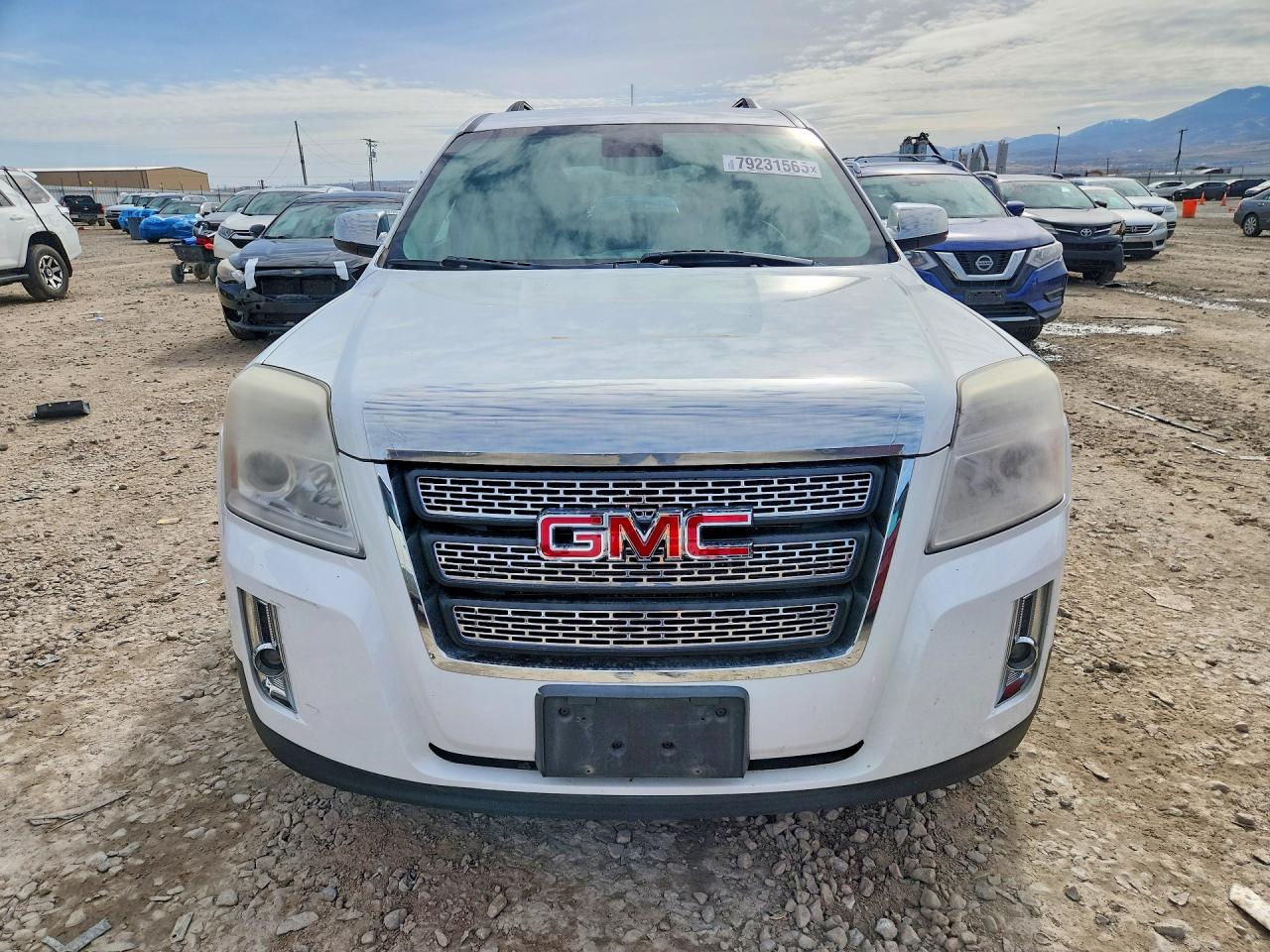 2012 GMC TERRAIN SLE photo 5