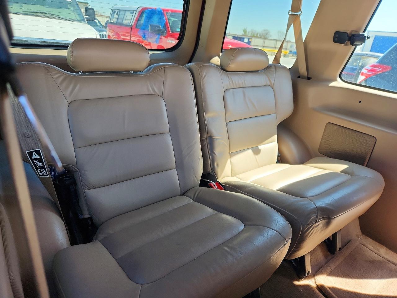 2002 FORD EXPLORER SPORT photo 11