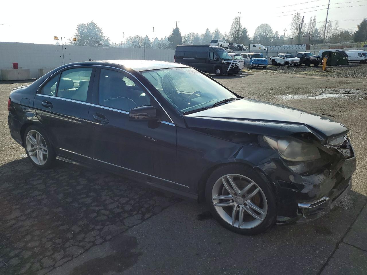 2013 MERCEDES-BENZ C 250 photo 4