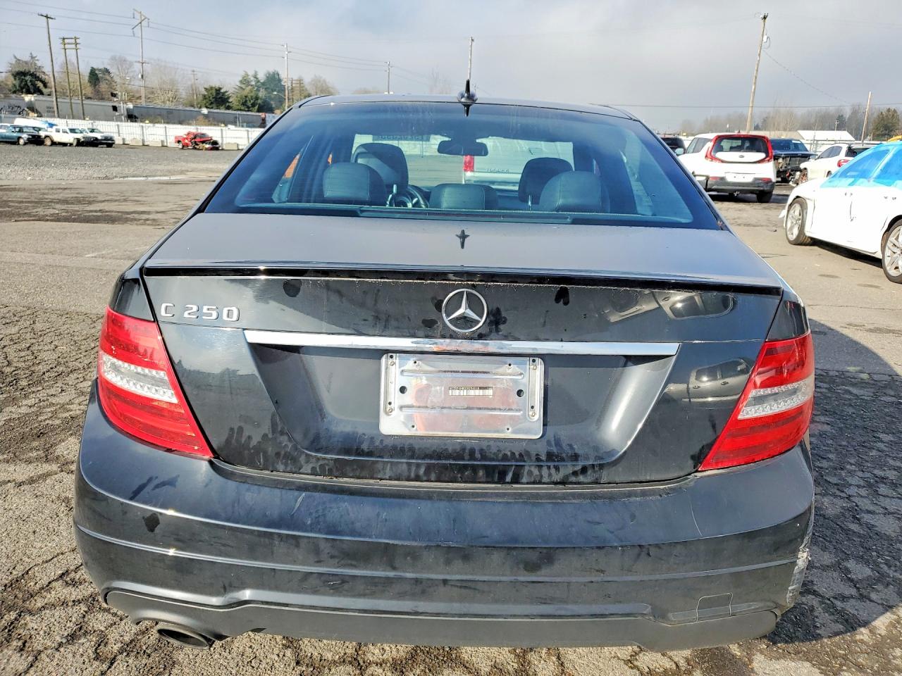 2013 MERCEDES-BENZ C 250 photo 6