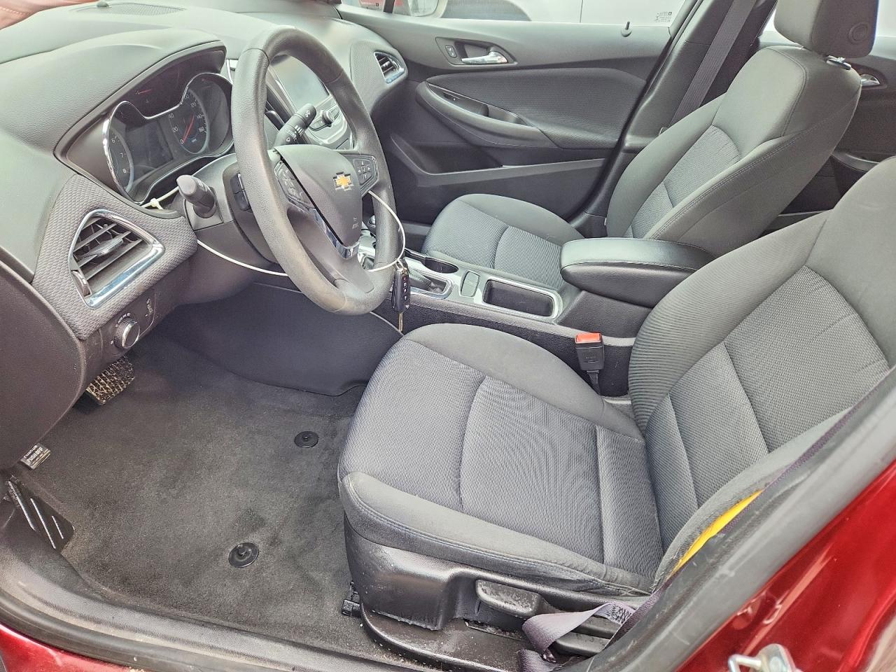 2016 CHEVROLET CRUZE LT photo 13