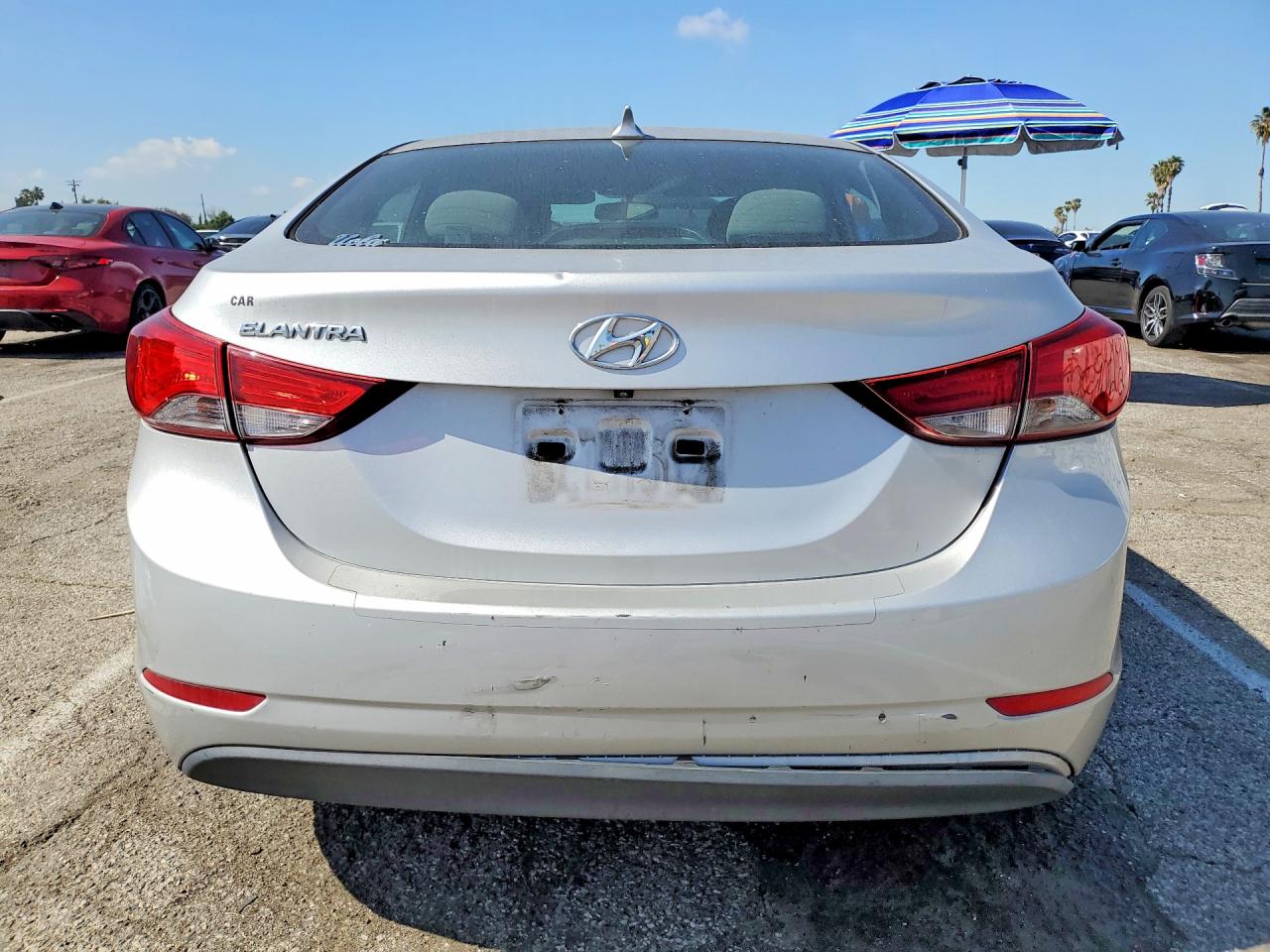 2015 HYUNDAI ELANTRA SE photo 6