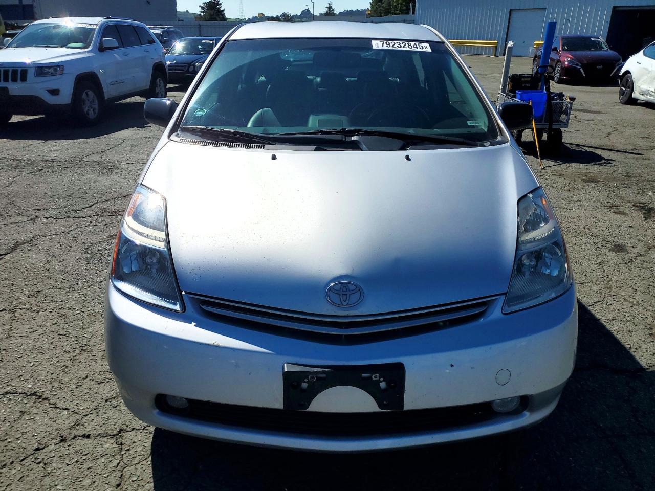 2008 TOYOTA PRIUS BASE photo 5