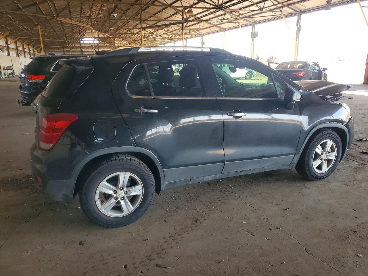 2019 CHEVROLET TRAX 1LT photo 5