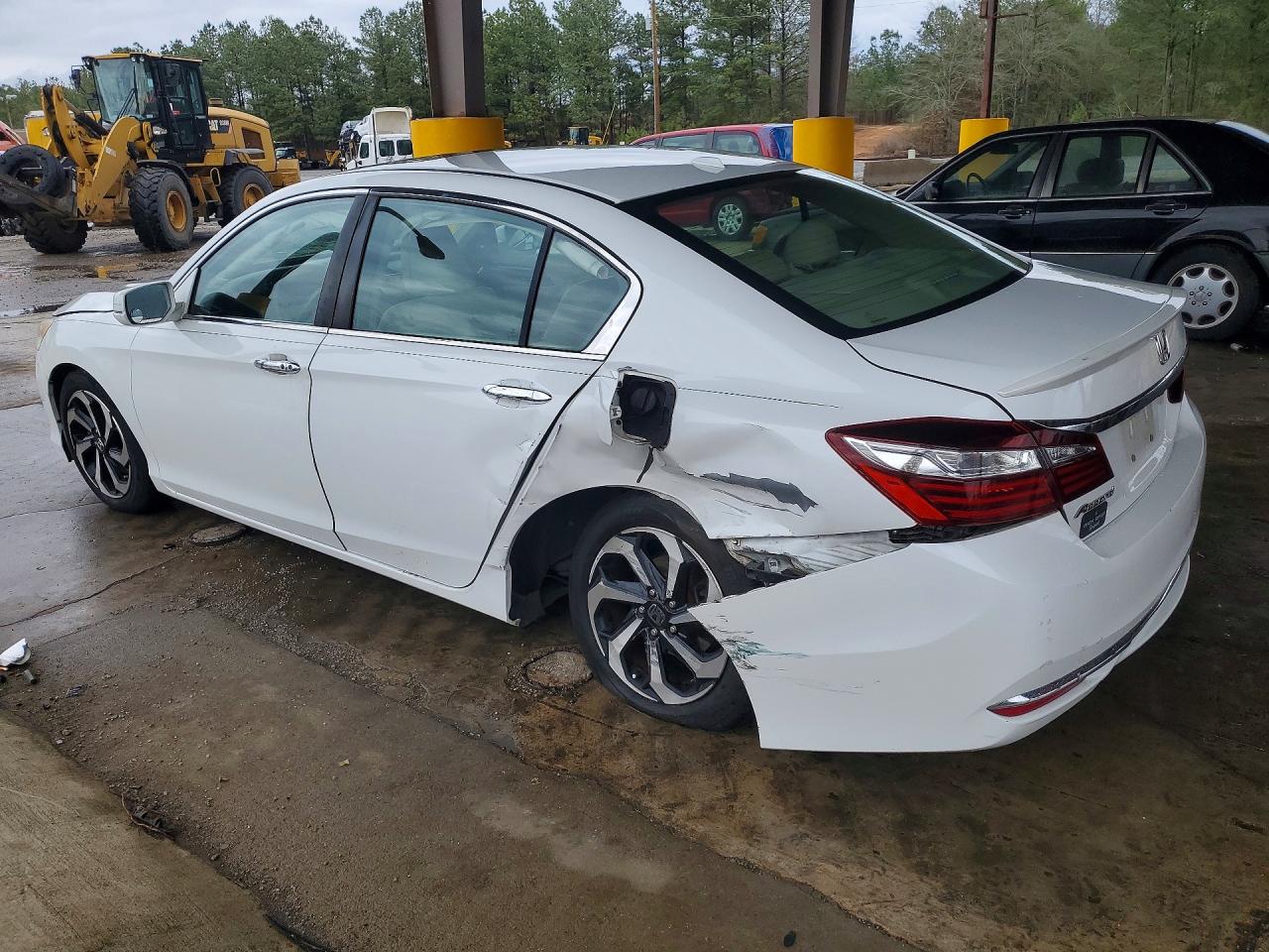 2017 HONDA ACCORD EXL photo 2