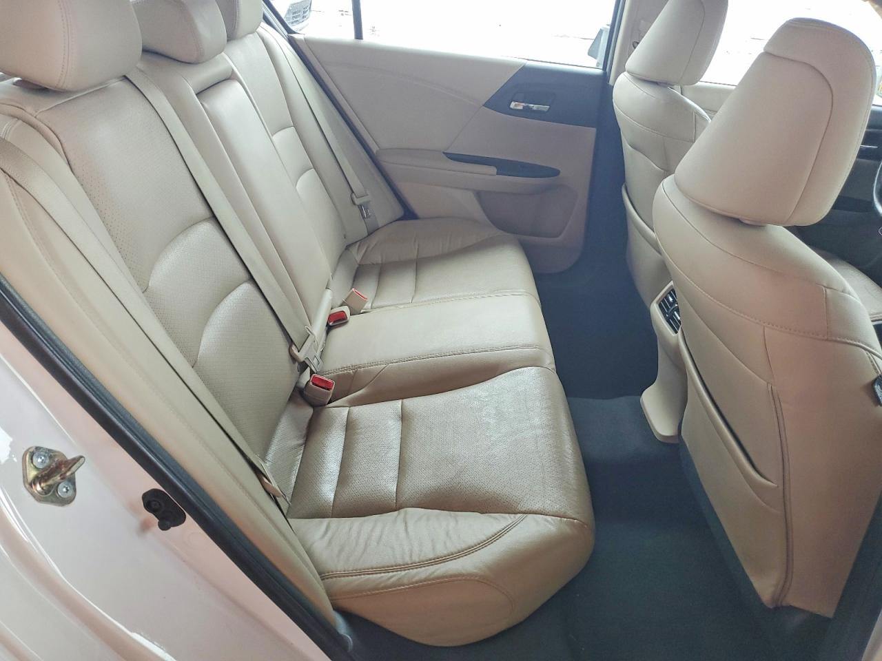 2017 HONDA ACCORD EXL photo 10