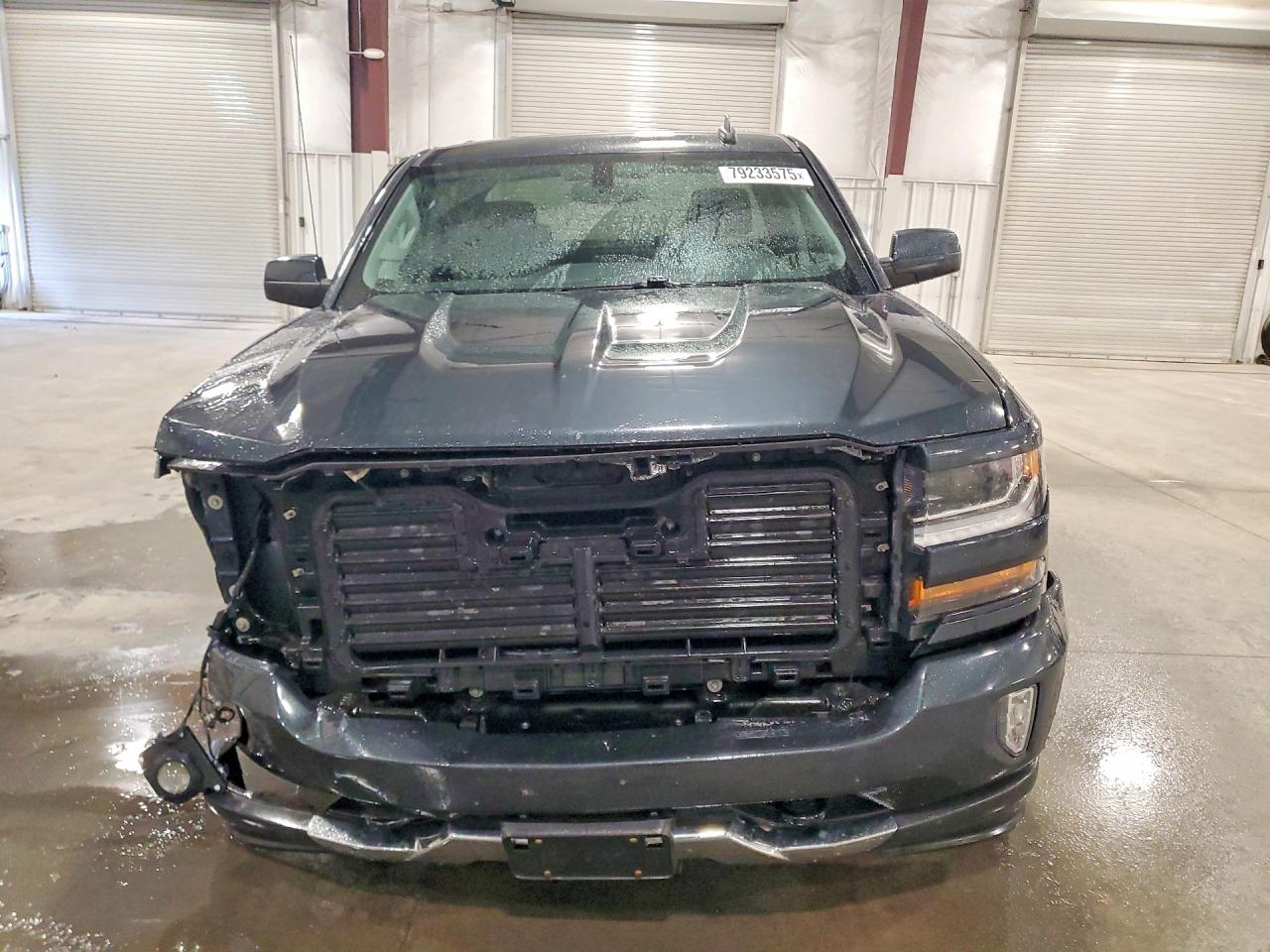 2017 CHEVROLET SILVERADO K1500 LT photo 5
