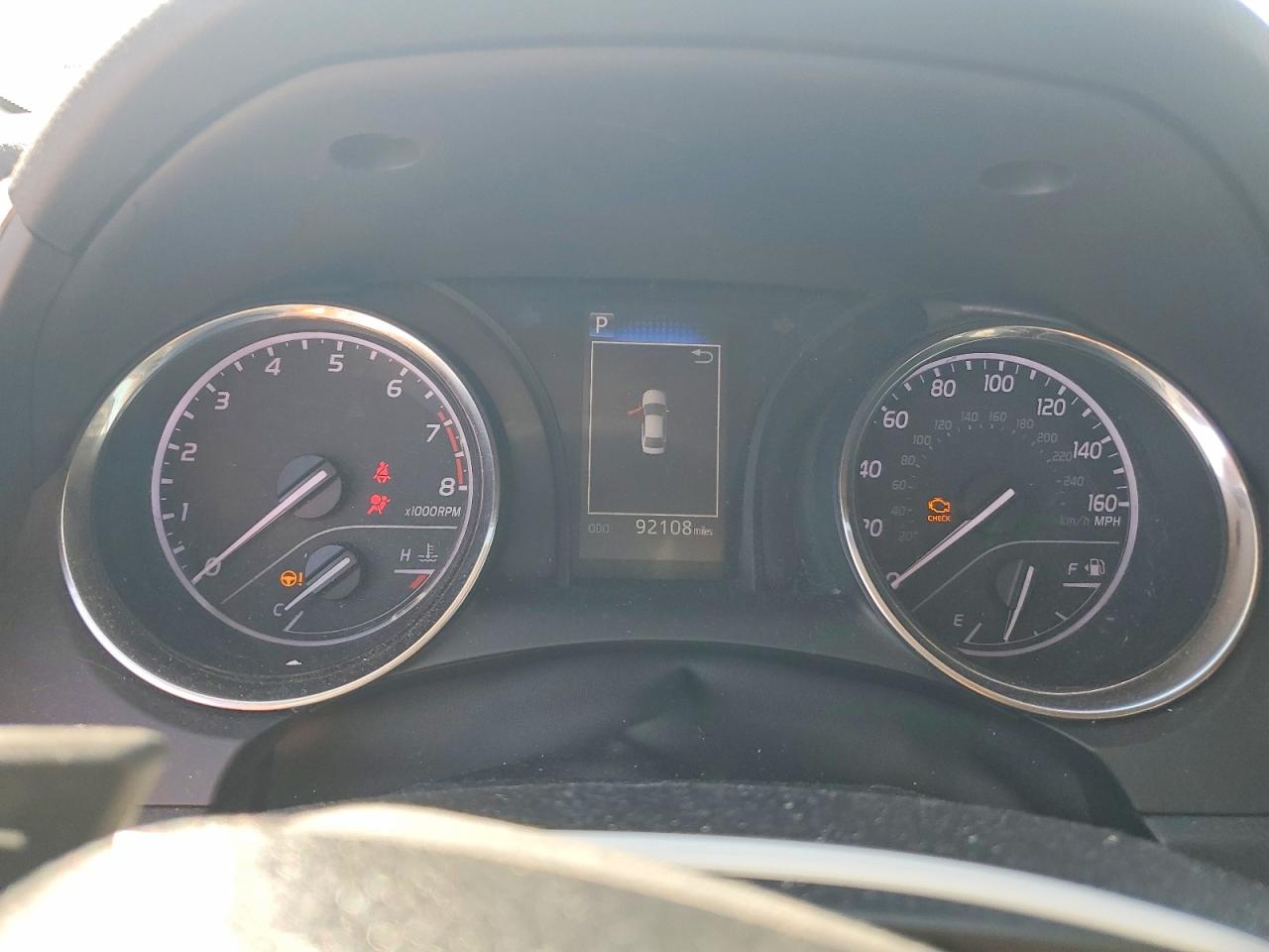 2020 TOYOTA CAMRY SE photo 9