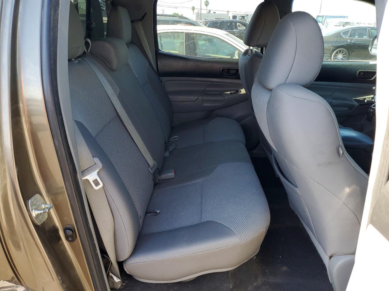 2013 TOYOTA TACOMA V6 photo 10