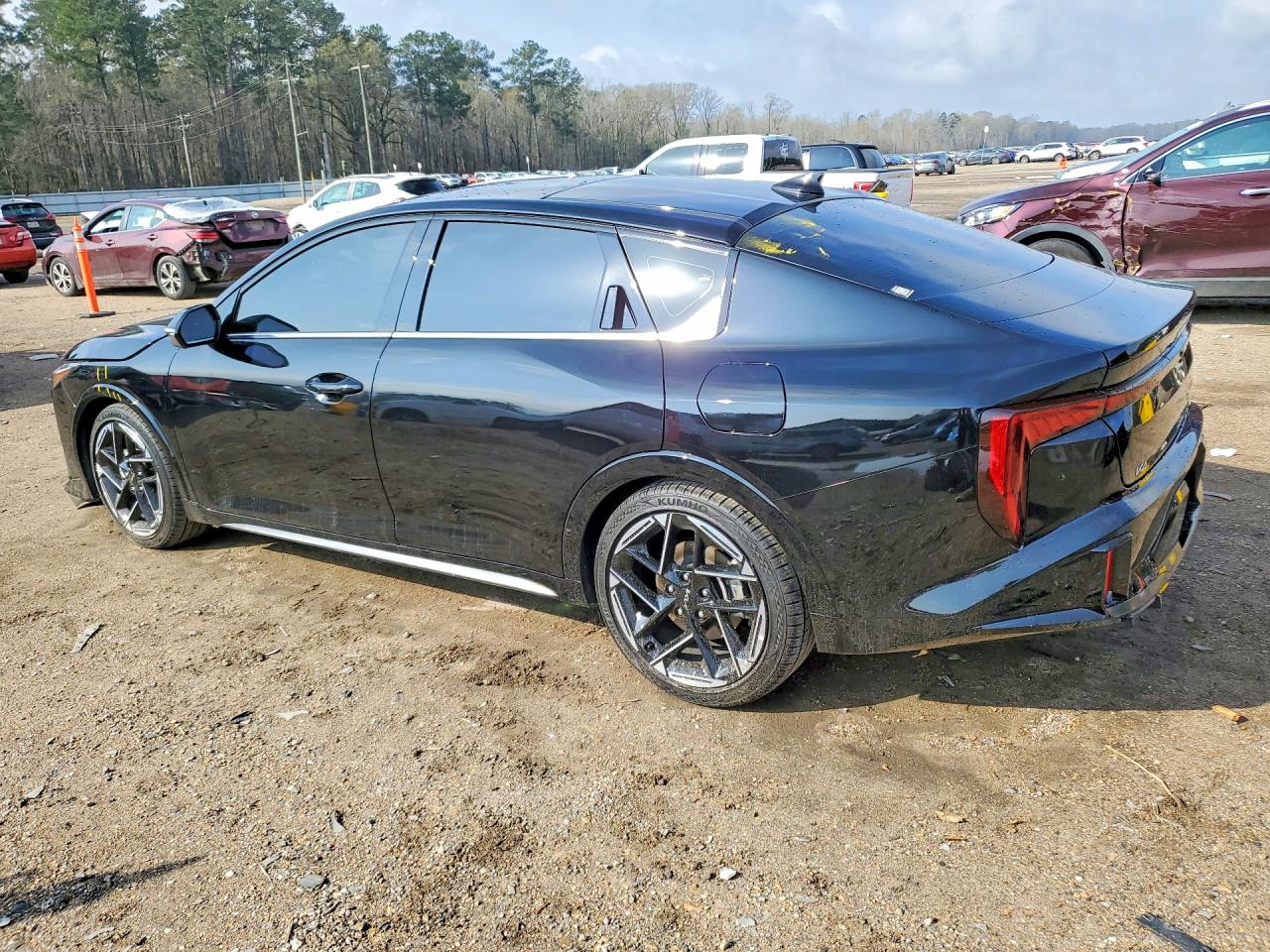 2025 KIA K4 GT-LINE photo 4