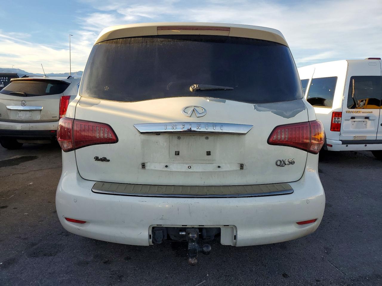 2012 INFINITI QX56 BASE photo 6