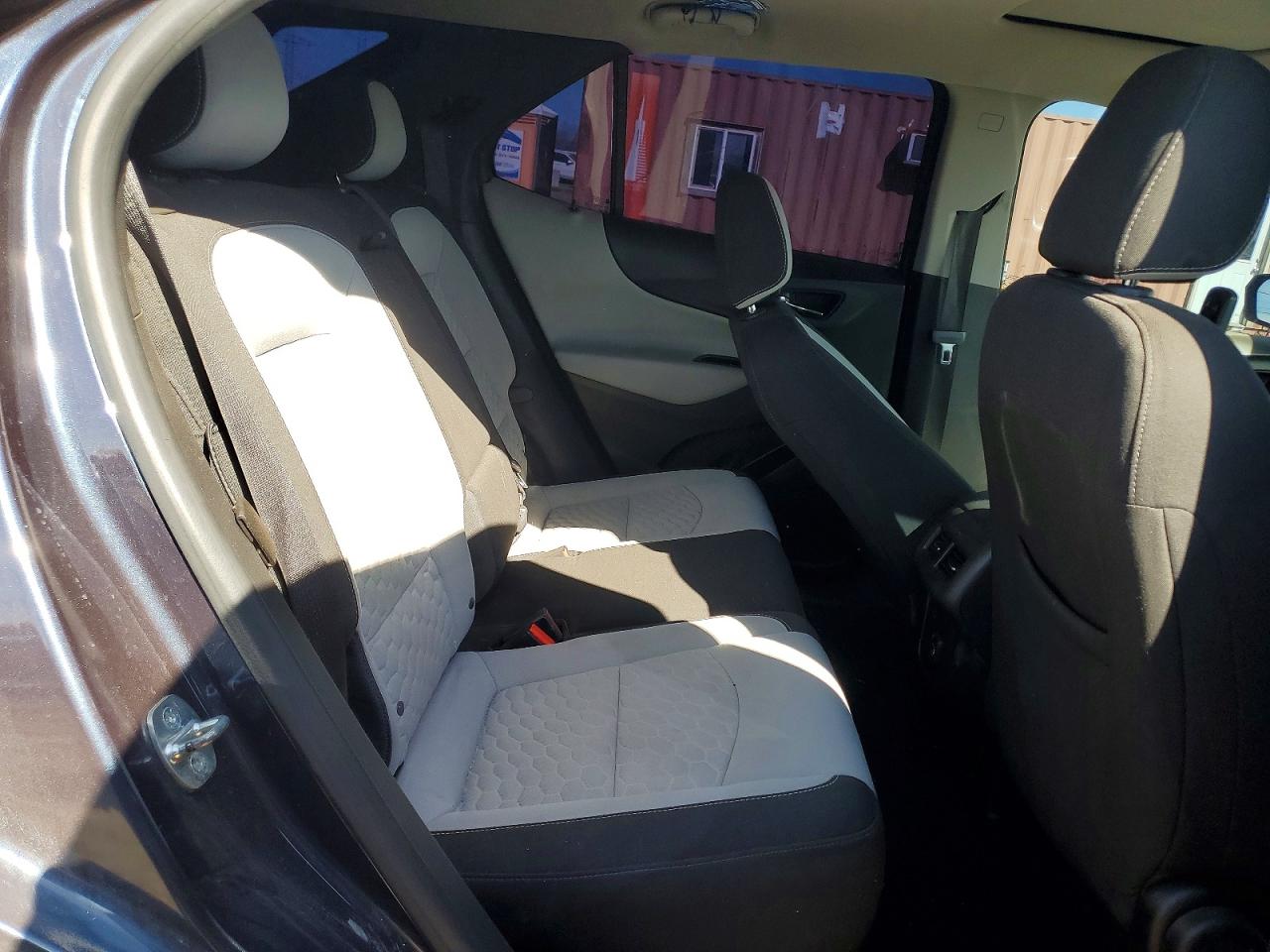 2019 CHEVROLET EQUINOX LT photo 11