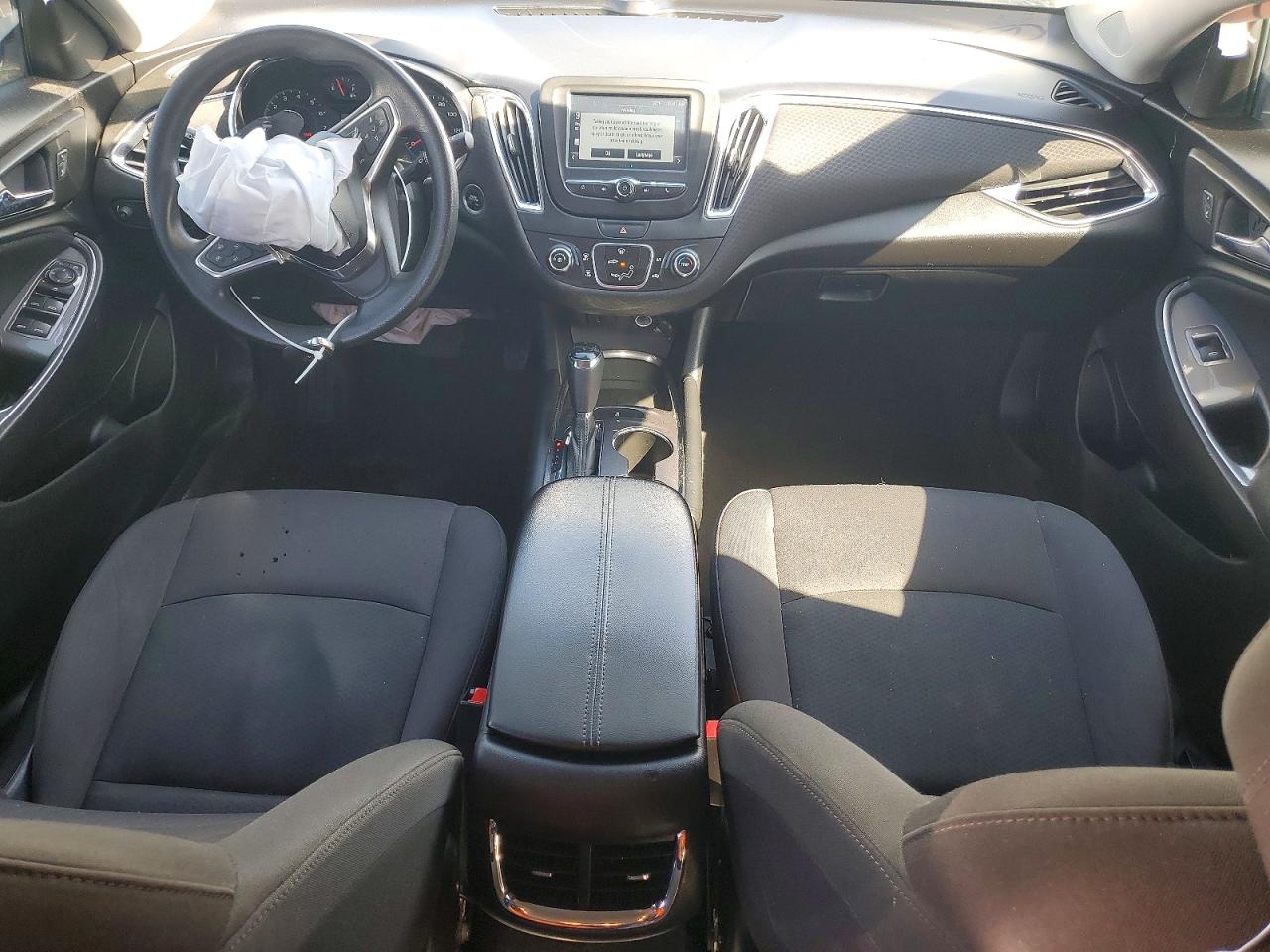 2018 CHEVROLET MALIBU LT photo 8