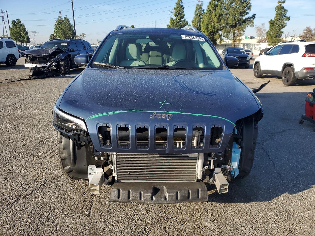 2019 JEEP CHEROKEE LIMITED photo 9