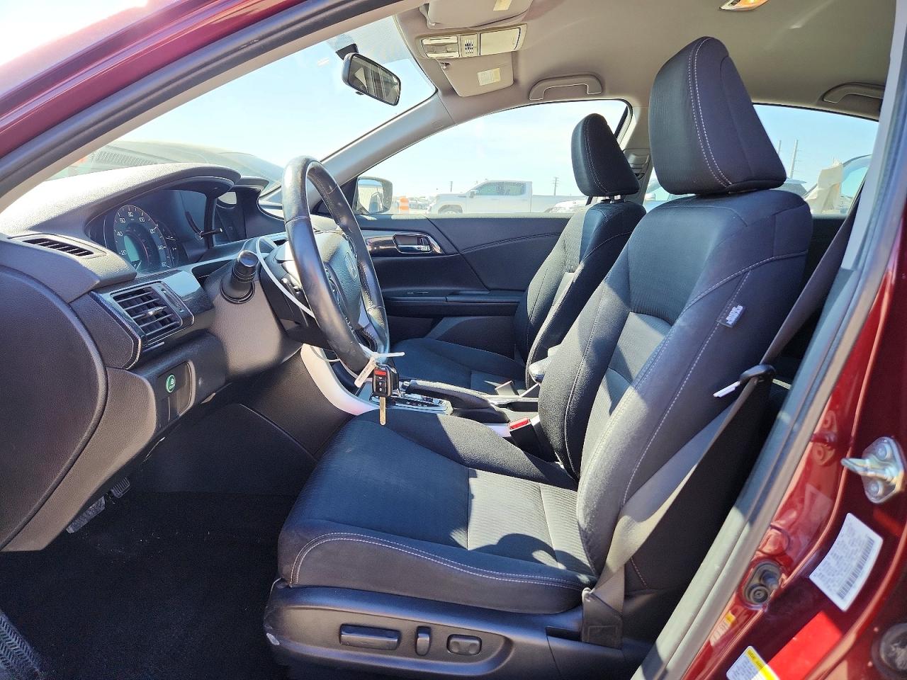 2015 HONDA ACCORD SPORT photo 7