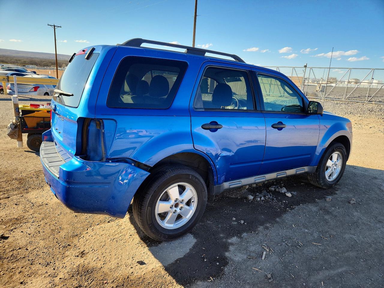 2012 FORD ESCAPE XLT photo 3