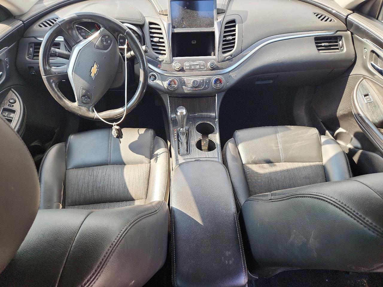 2018 CHEVROLET IMPALA LT photo 15