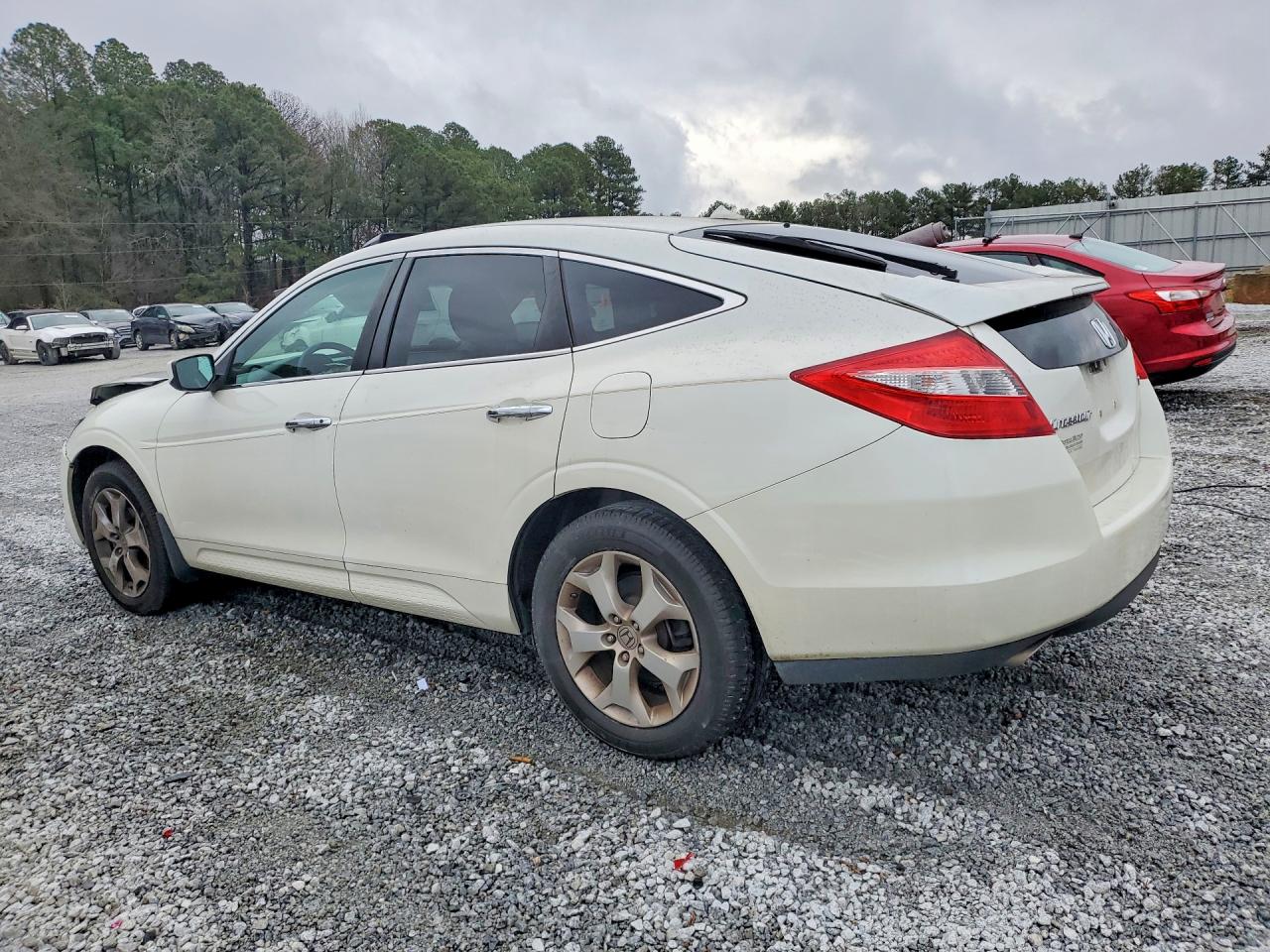 2012 HONDA CROSSTOUR EXL photo 3