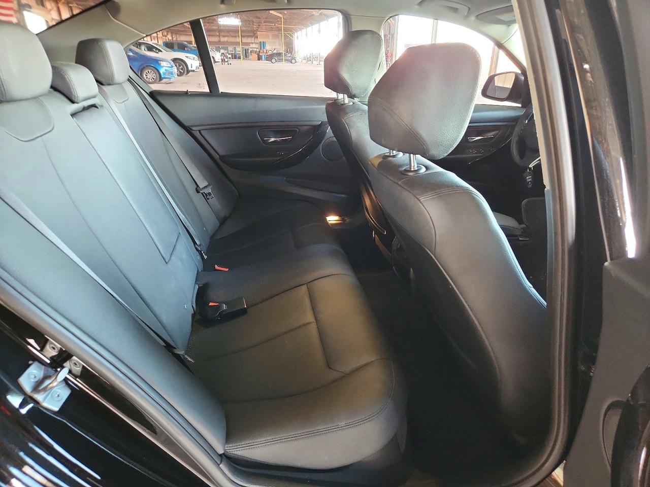 2017 BMW 320 I photo 10