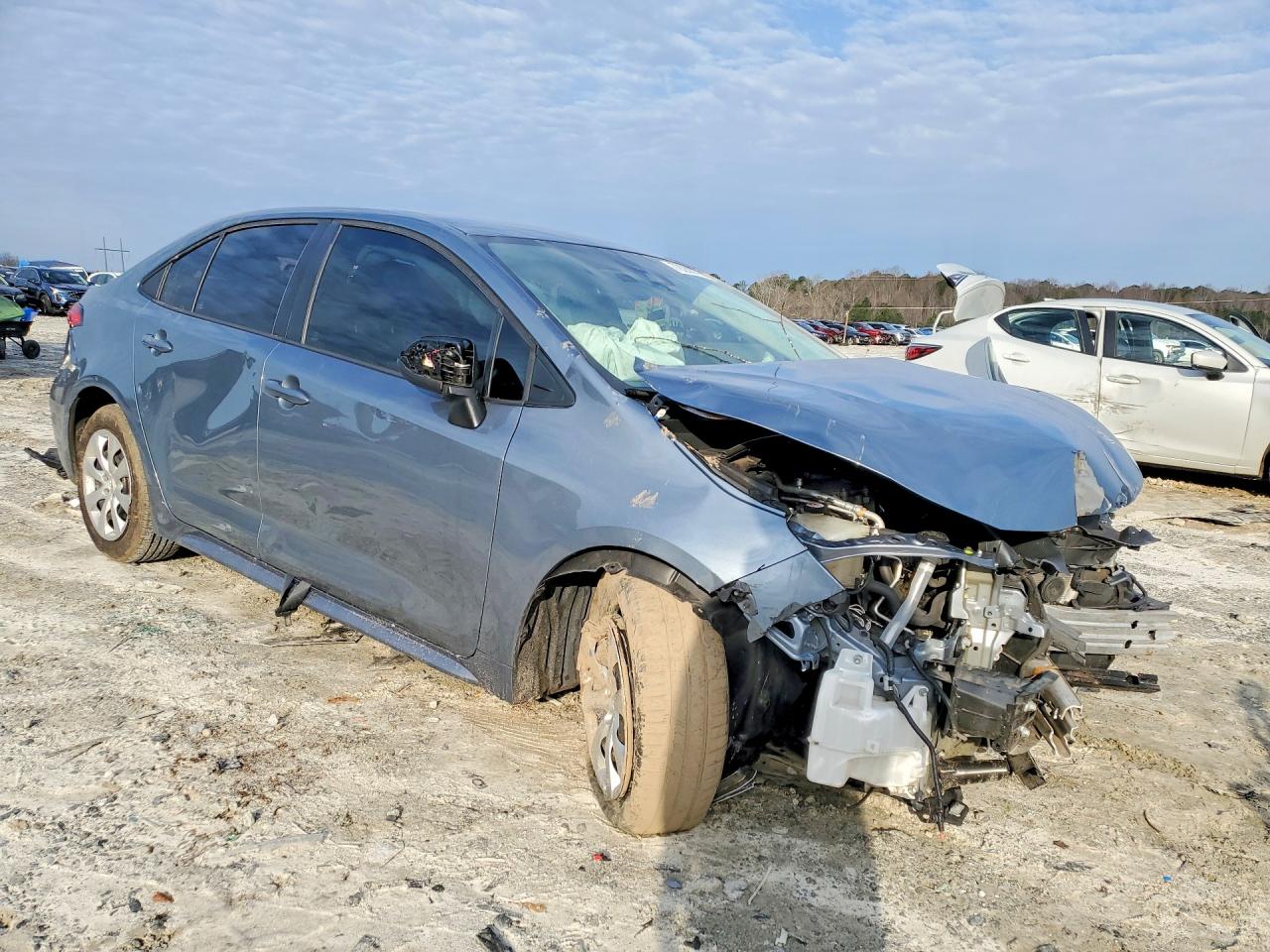 2021 TOYOTA COROLLA LE photo 4