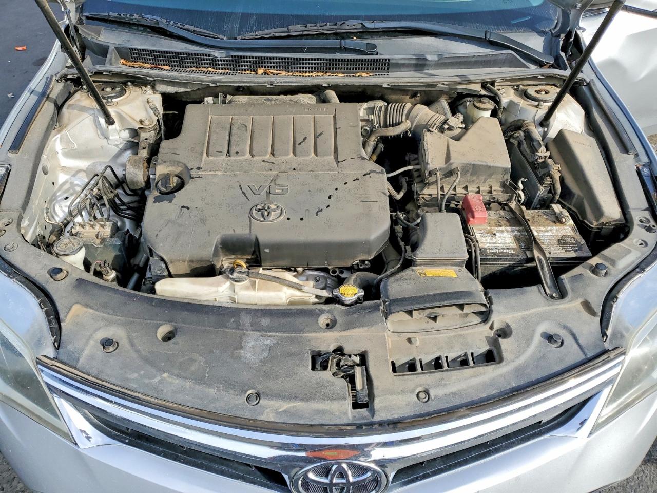2013 TOYOTA AVALON XLE photo 11