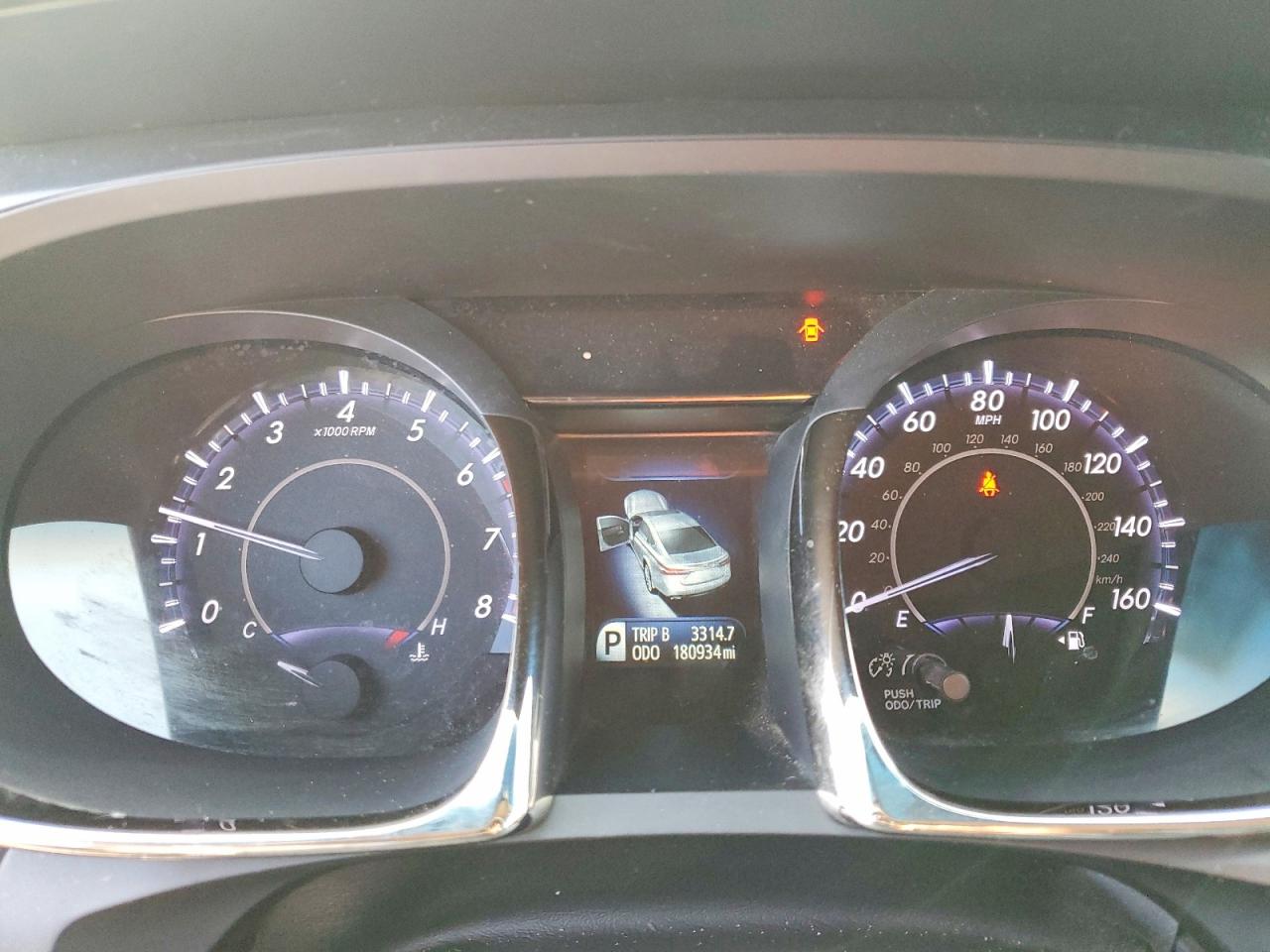 2013 TOYOTA AVALON XLE photo 9