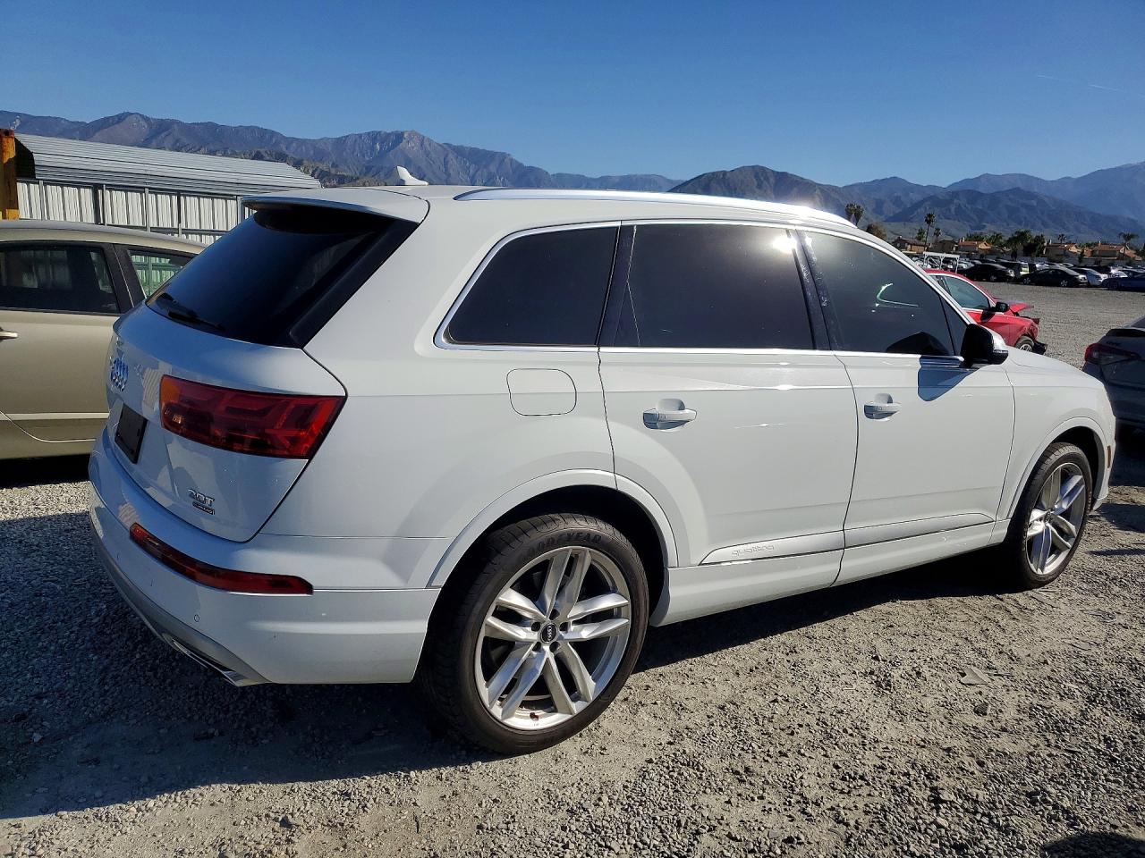 2017 AUDI Q7 PRESTIGE photo 3