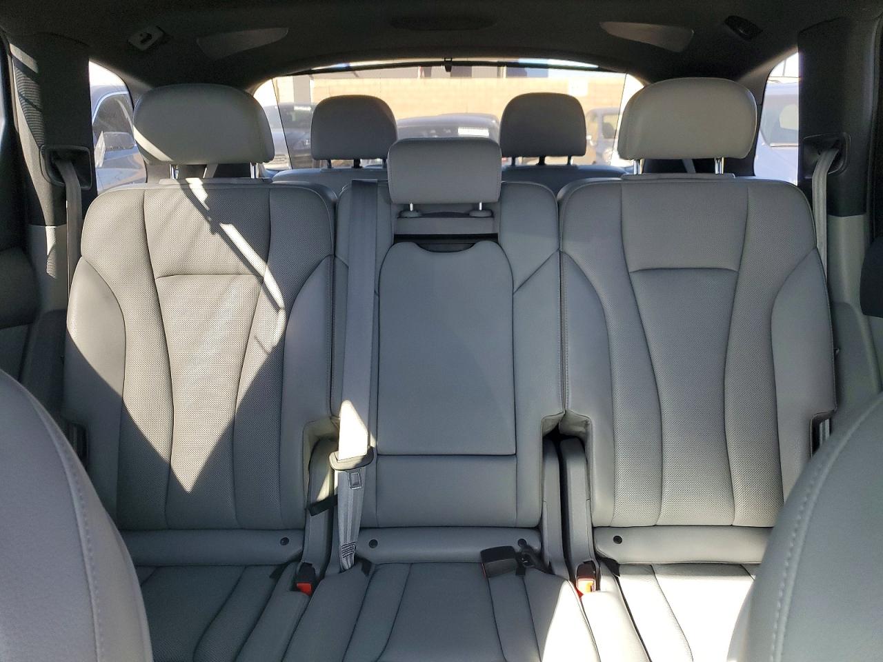 2017 AUDI Q7 PRESTIGE photo 10